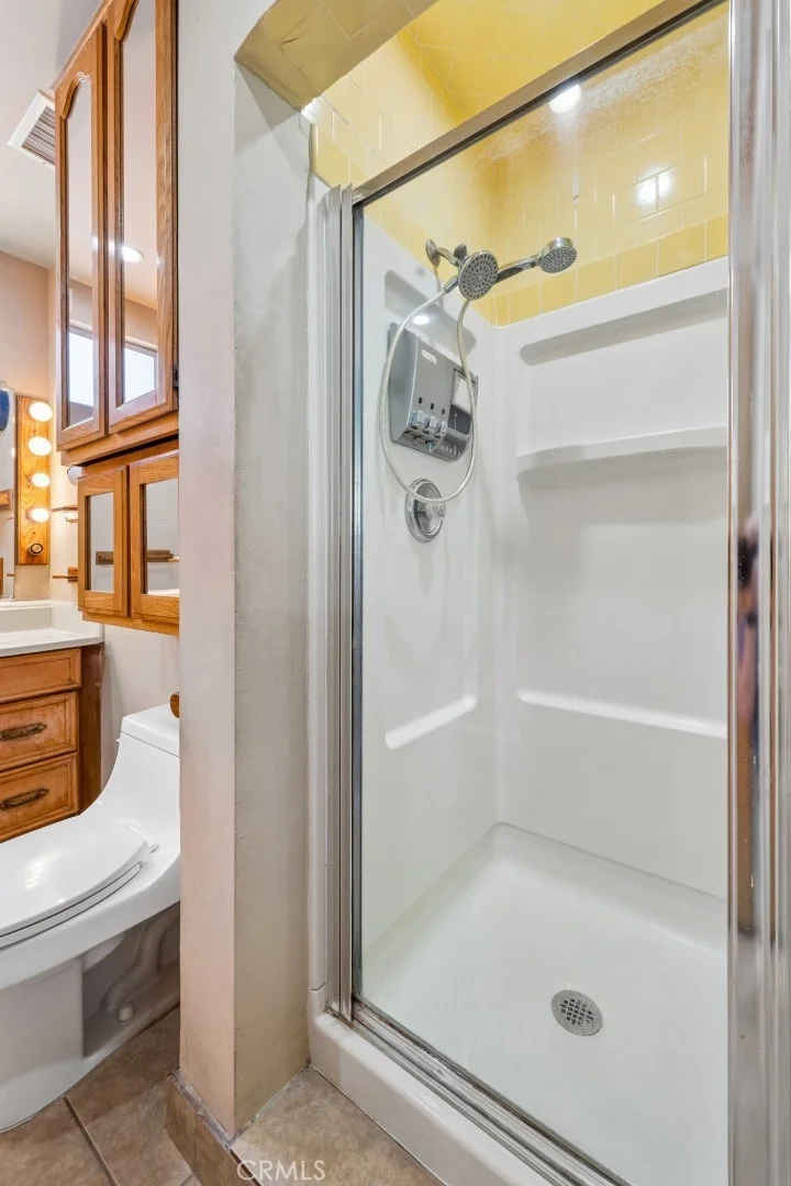 Photo of 449 W Elm Avenue