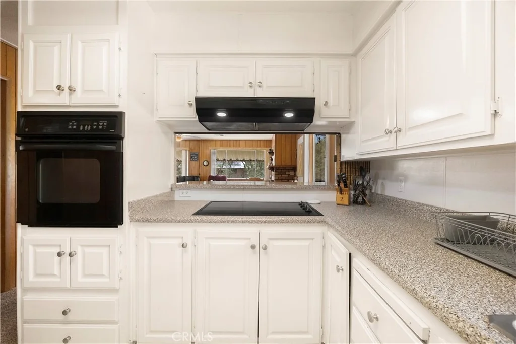 Photo of 352 Lodgeview