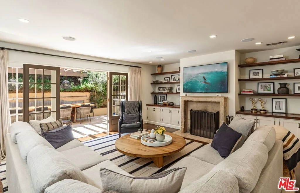 Photo of 2601 Outpost Drive