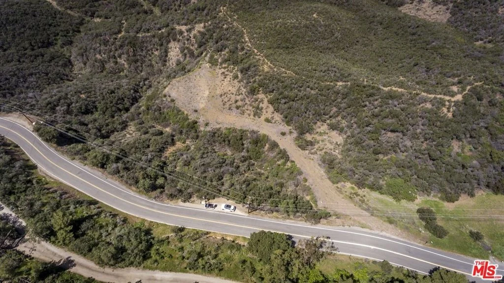 Photo of 1747 Decker Canyon Road