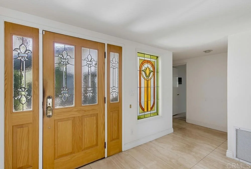 Photo of 31122 Old River Road