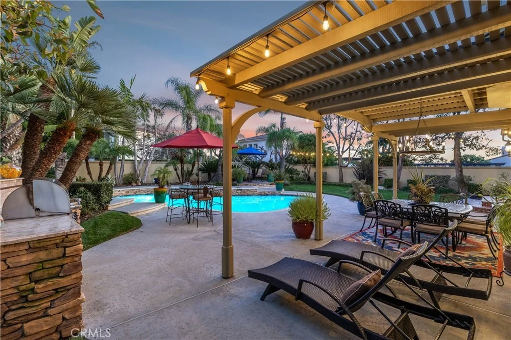 Photo of 5376 Edgewood Drive
