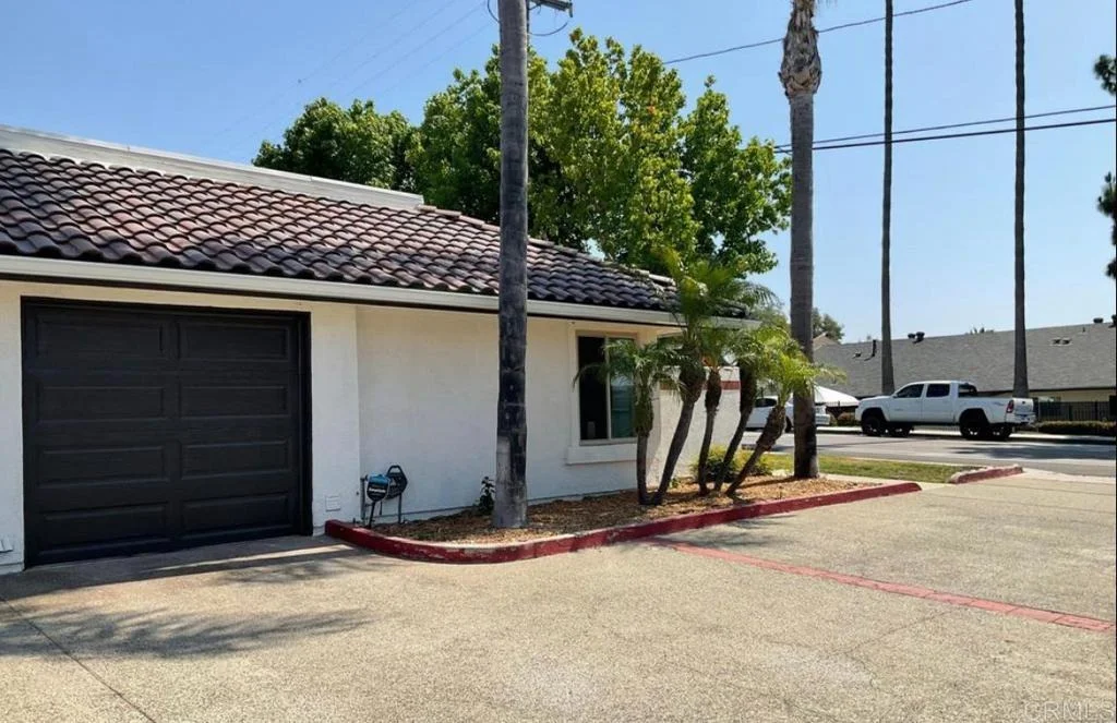 Photo of Unit 5 at 320 Grapevine Road