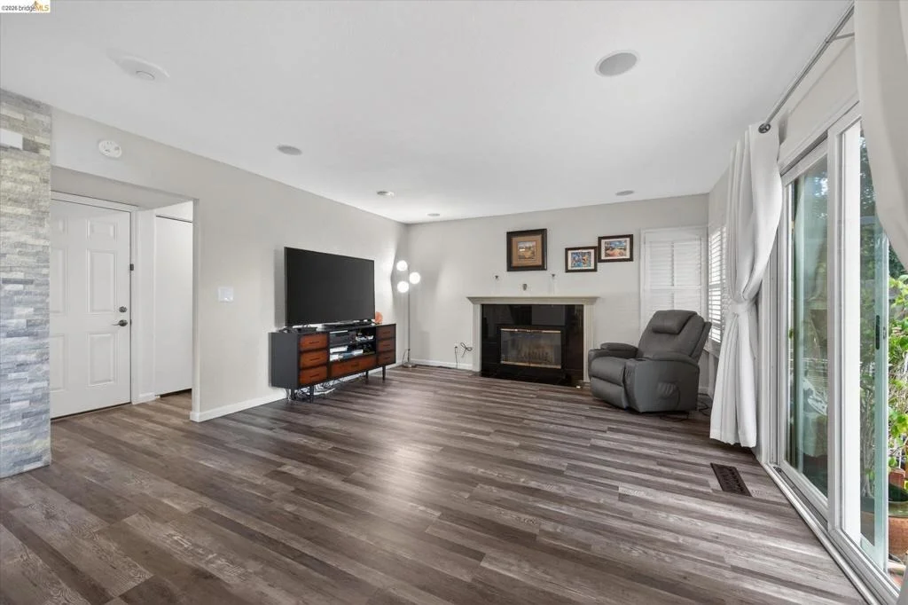 Photo of 1011 Amanda Cir
