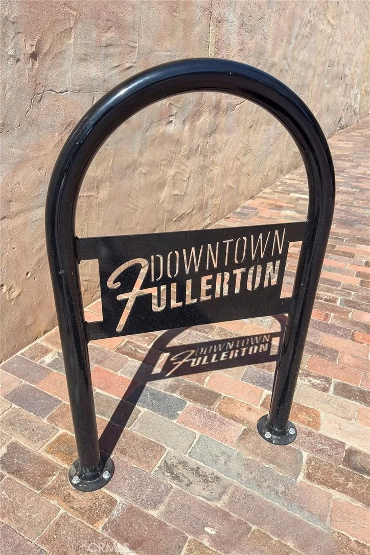 Photo of 1104 Cerritos