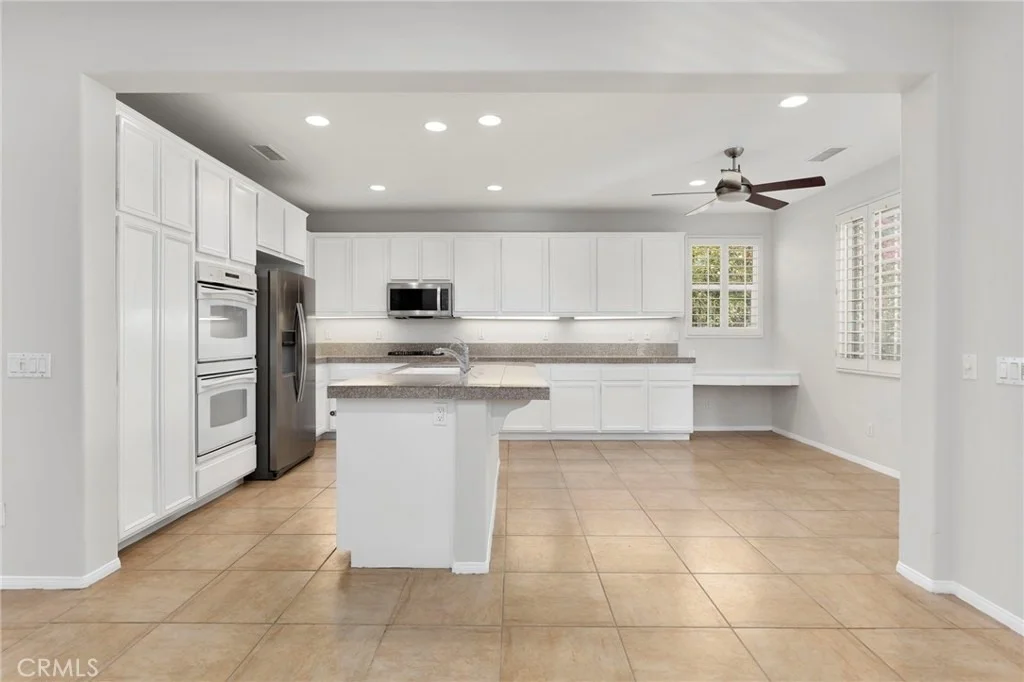 Photo of 34 Shoreline Drive