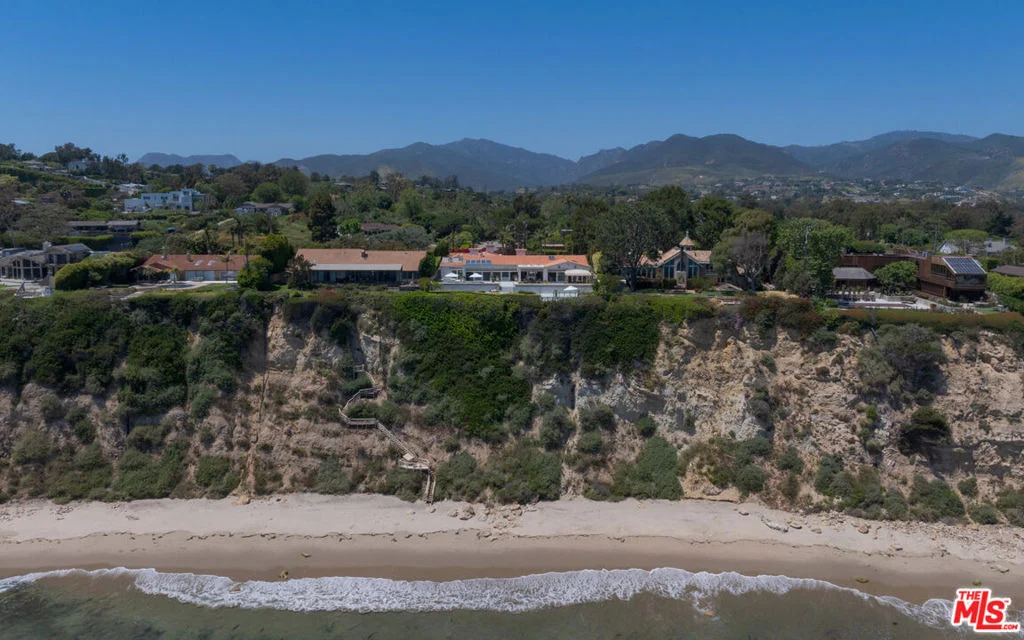 Photo of 29000 Cliffside Drive