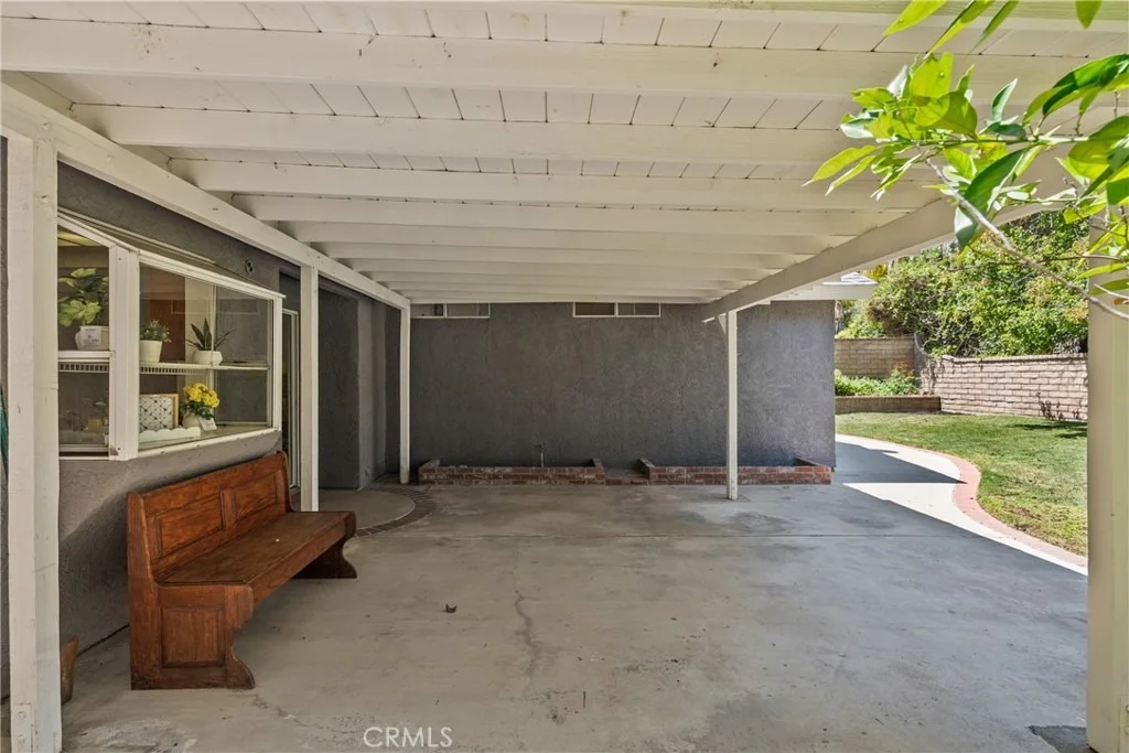 Photo of 28511 Victoria Rd.