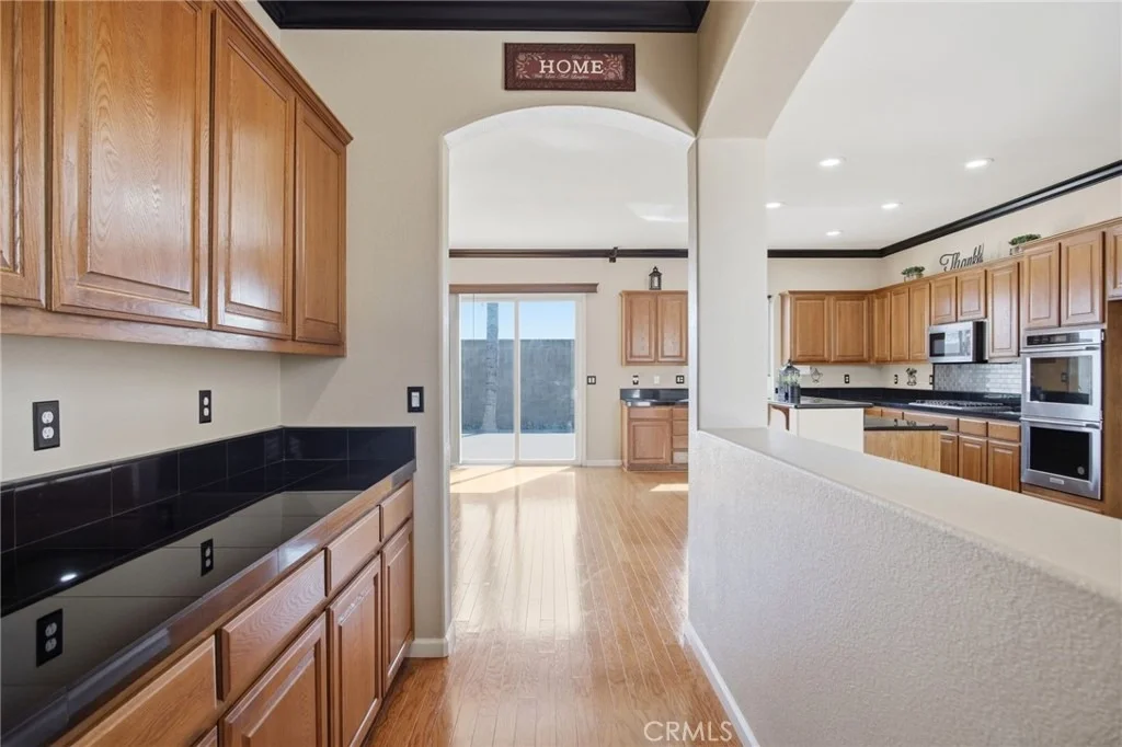 Photo of 4822 Durant