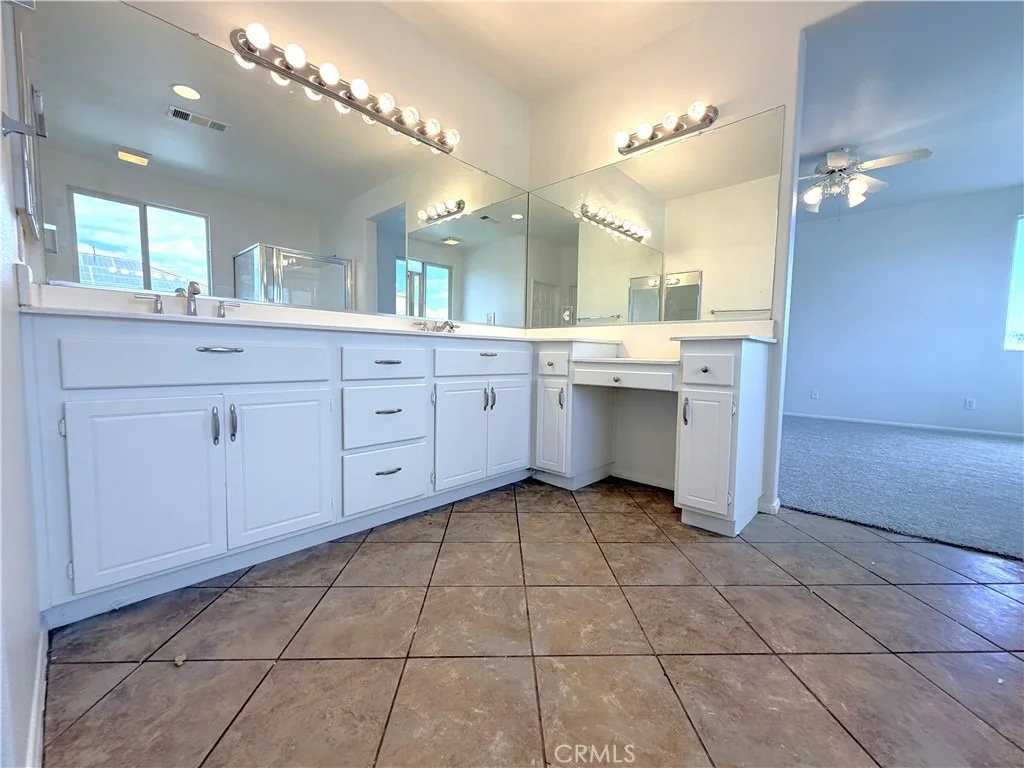 Photo of 854 Caden Place