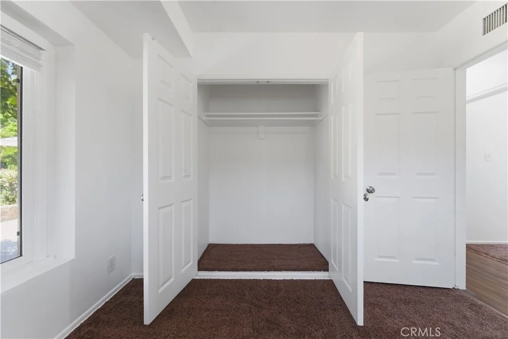 Photo of 10944 Haskell Avenue