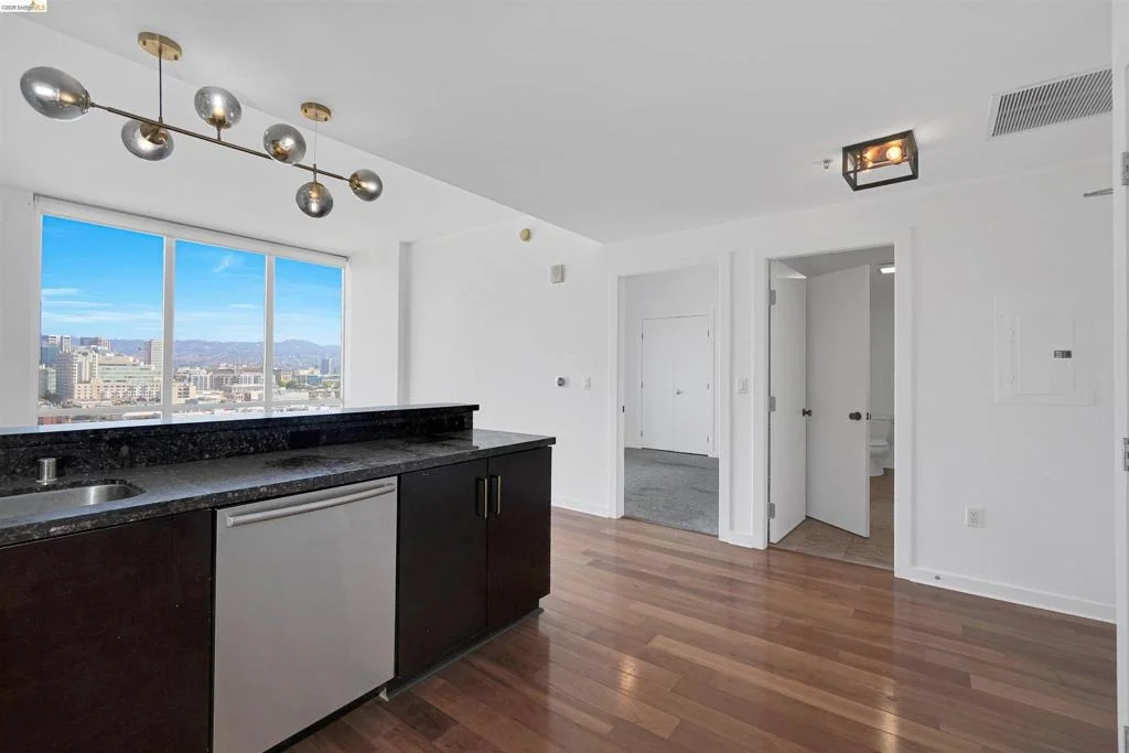 Photo of Unit 1412 at 222 Broadway
