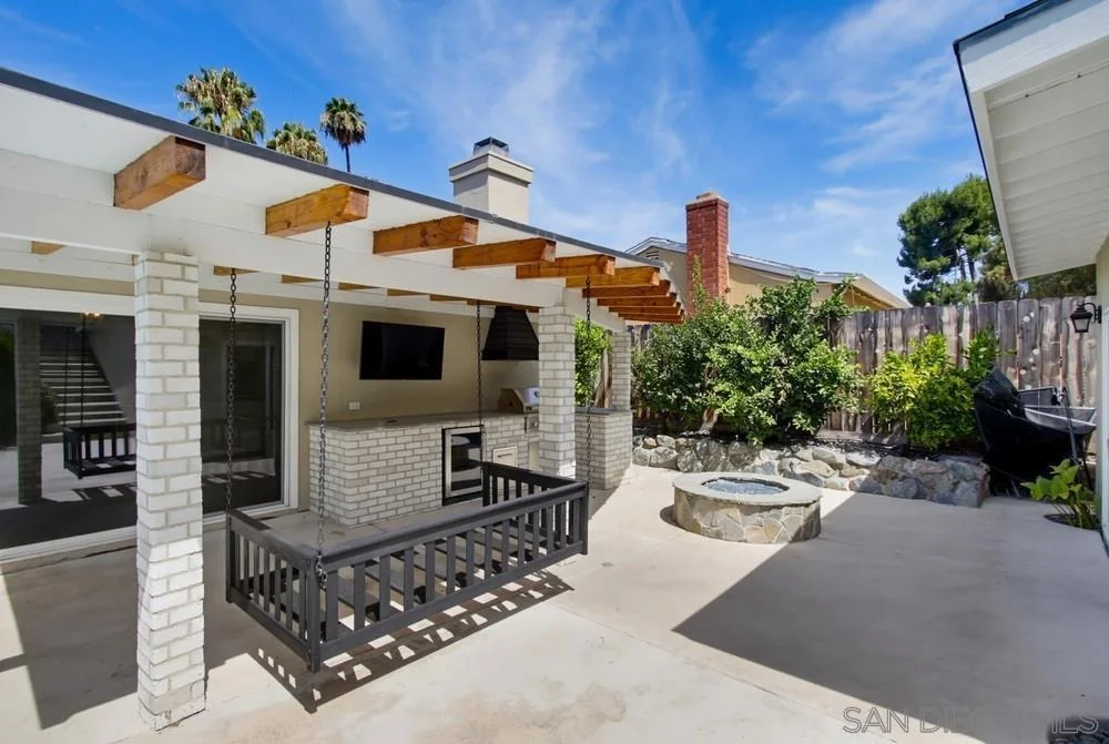 Photo of 9723 Roe Drive