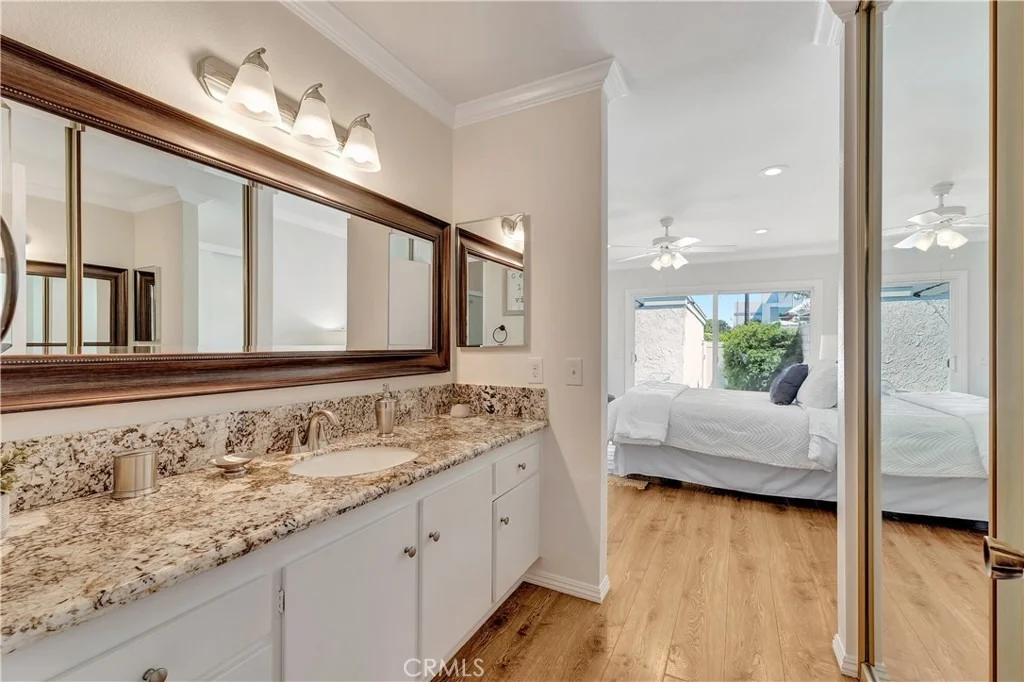 Photo of 5371 Victoria Place