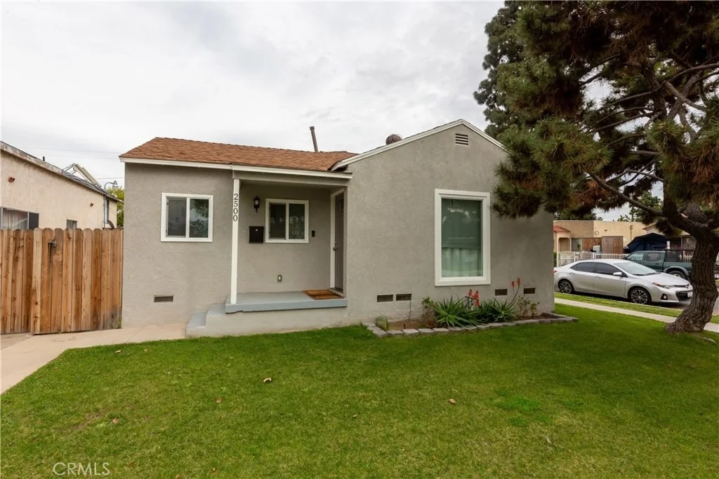 Photo of 2500 Delta Avenue