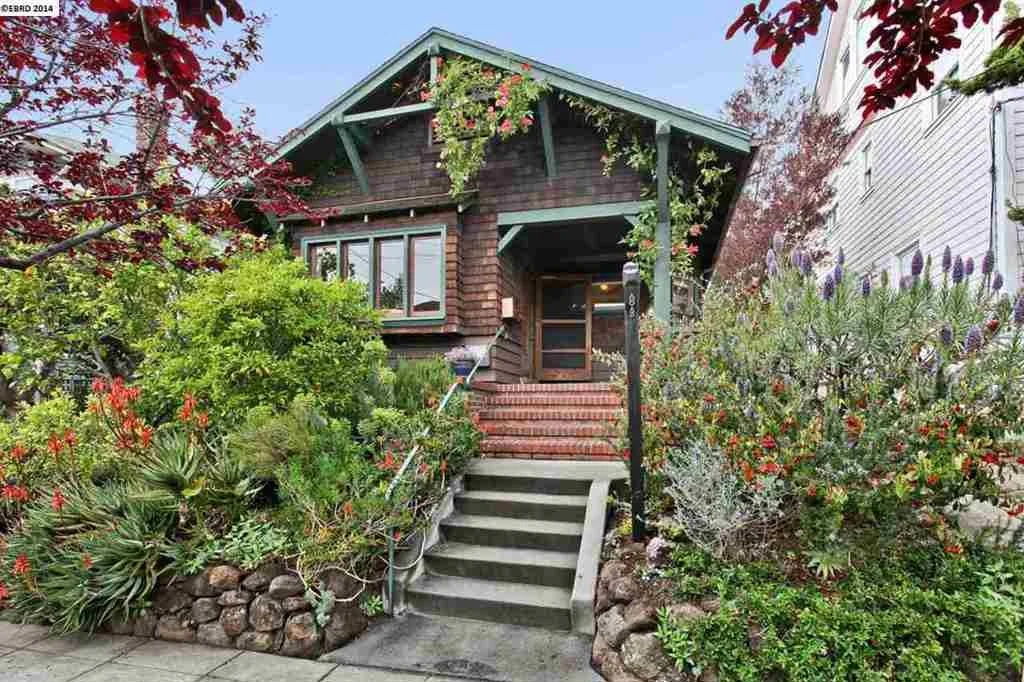 Photo of 2307 Stuart Street
