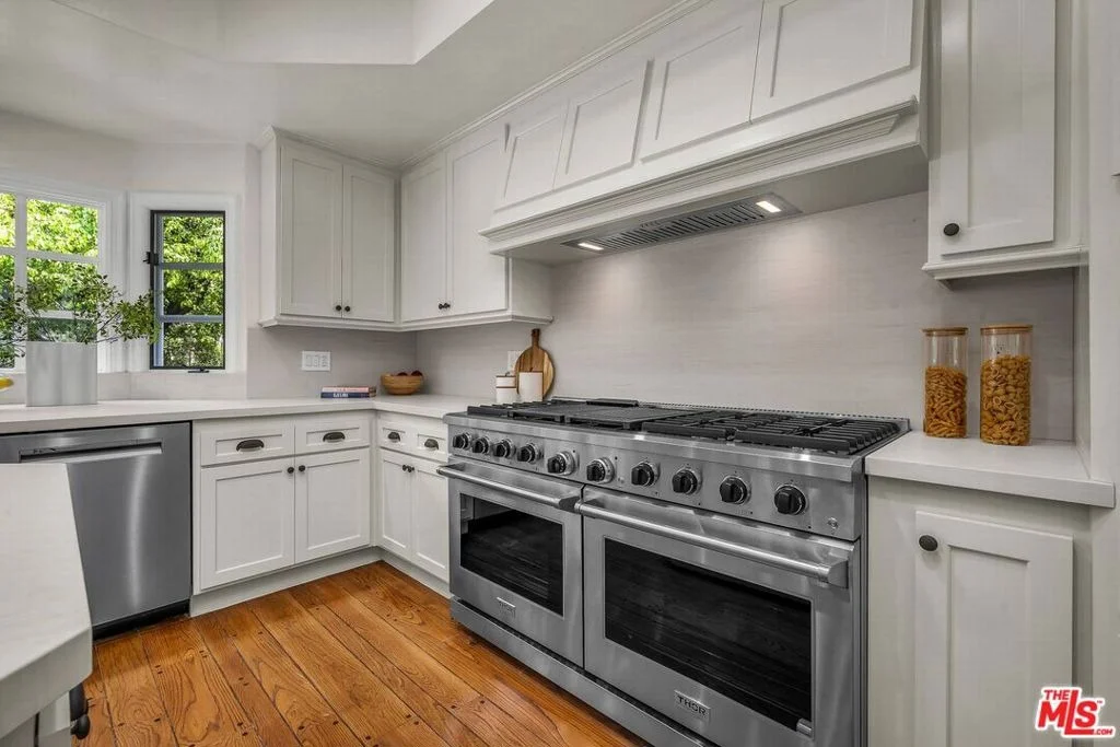 Photo of 3225 Iredell Lane