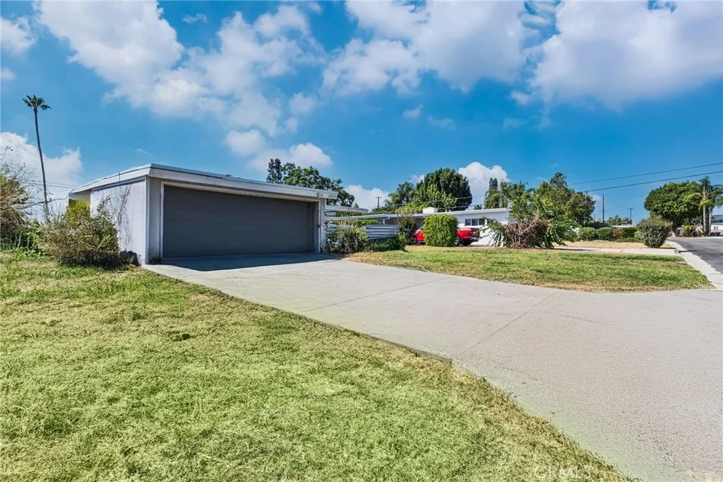Photo of 11529 Starlight Avenue