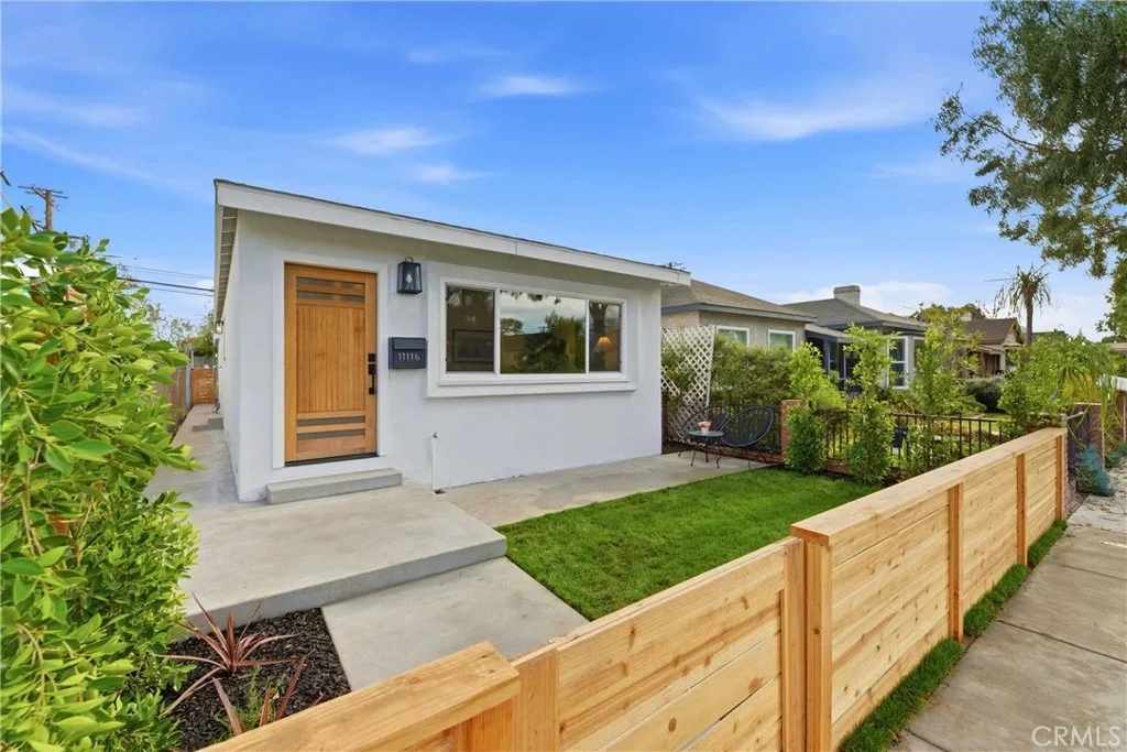 Photo of 11116 Culver Boulevard