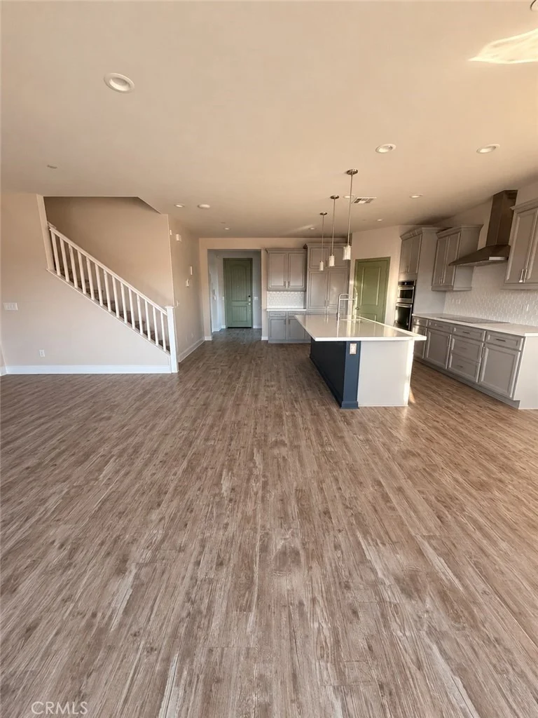 Photo of 29591 Laredo