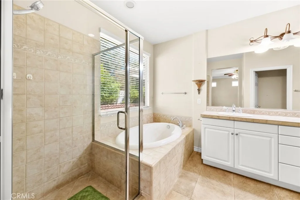 Photo of 39894 Camden Court
