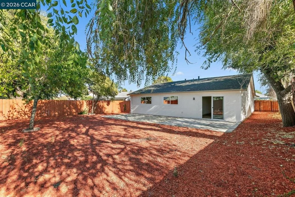Photo of 26 Polaris Dr