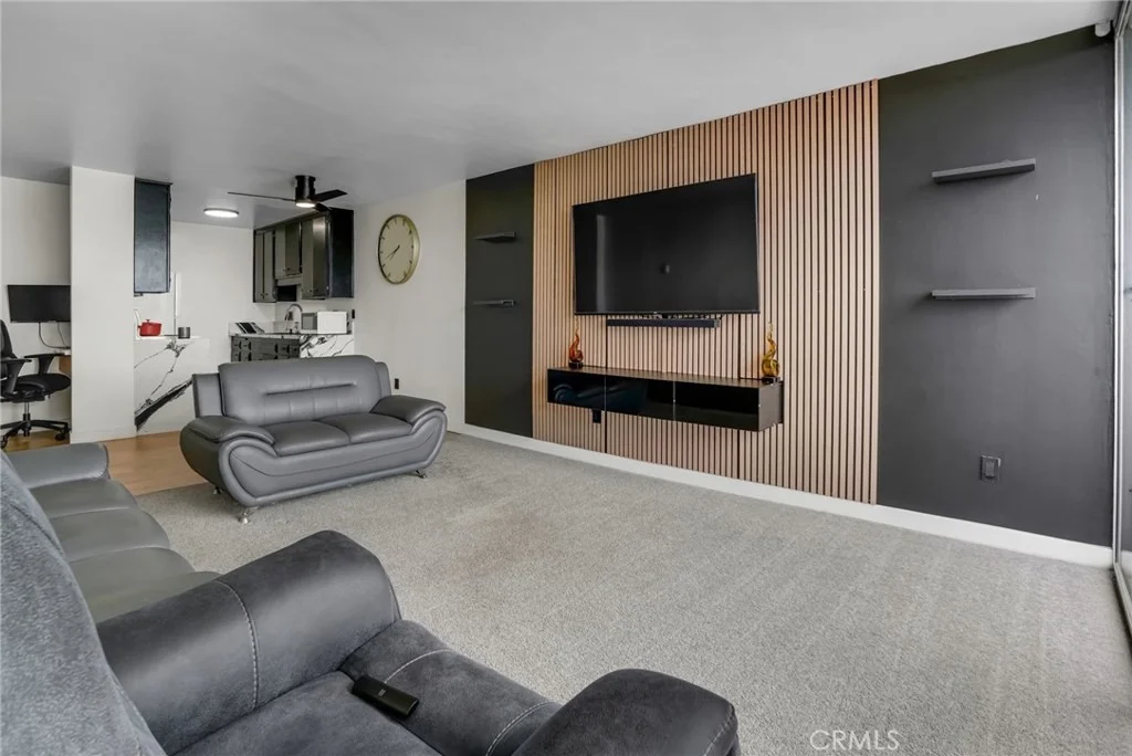 Photo of Unit 607 at 375 Atlantic Avenue