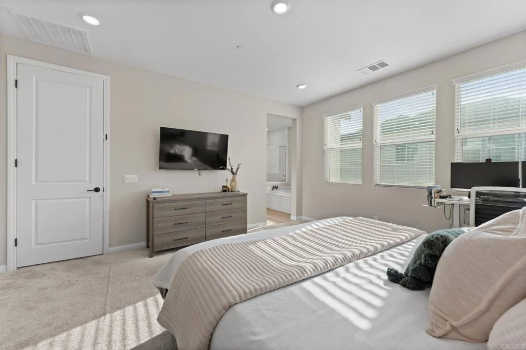 Photo of 1775 Whitmore Loop