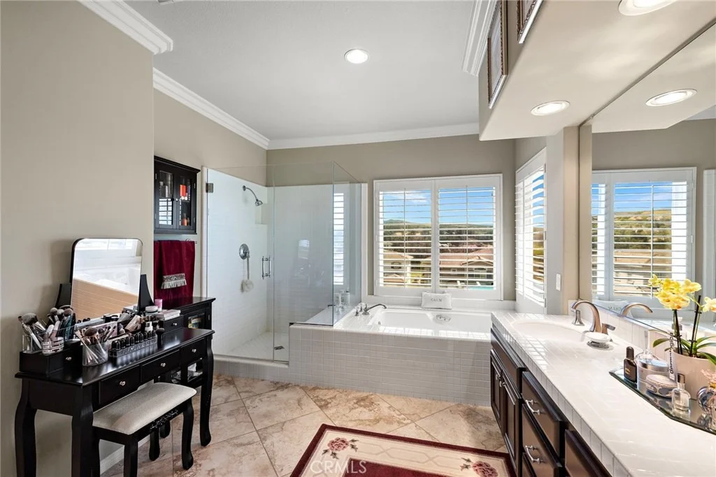 Photo of 20 Edgewood