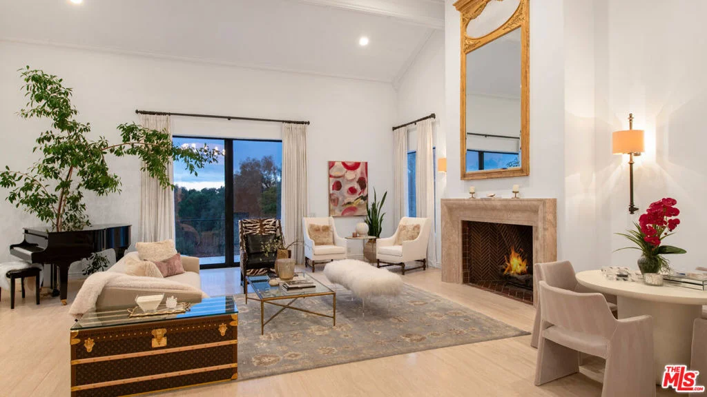 Photo of 6110 Merritt Drive