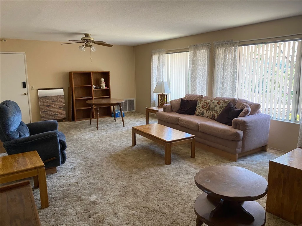 Photo of 1428 Midway Dr
