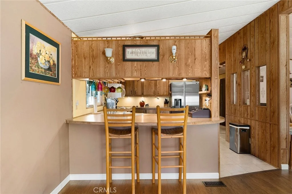 Photo of 544 Lodgeview Drive