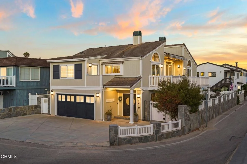 Photo of 1410 Marine Way