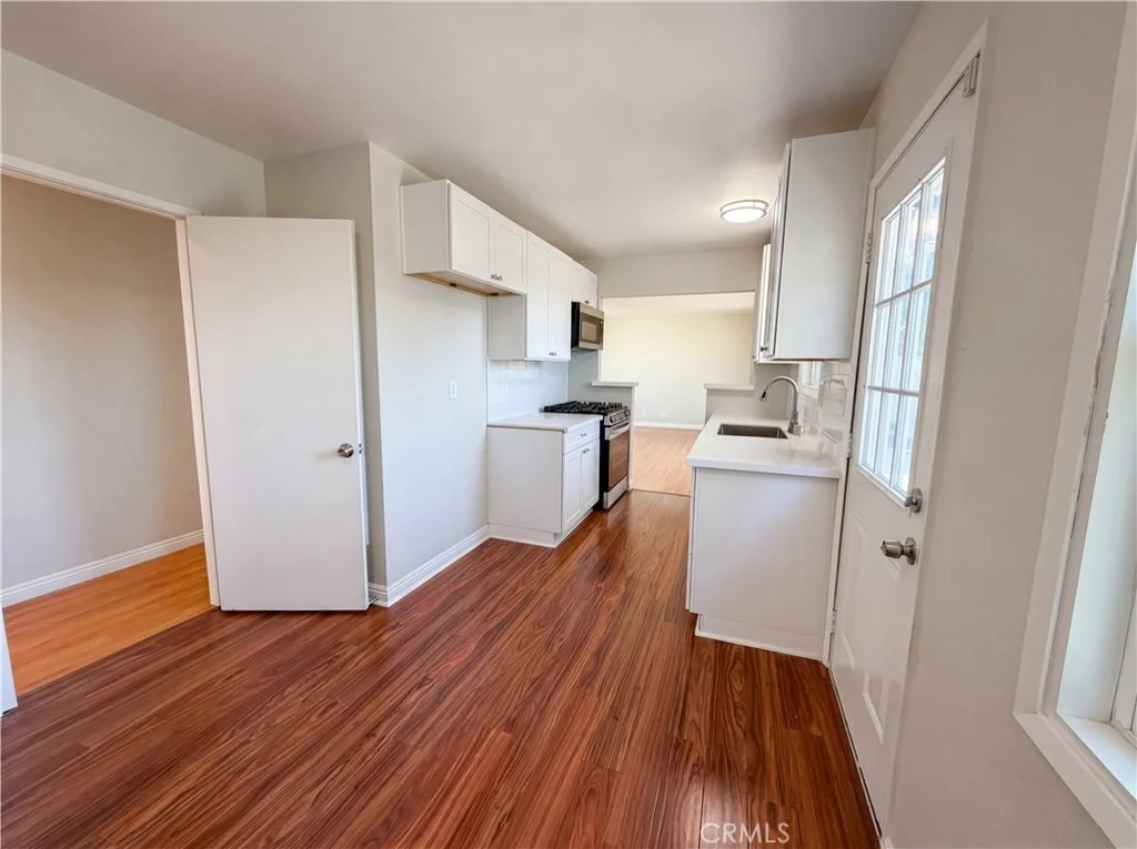 Photo of 27807 Pluto Street
