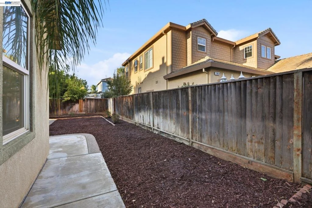 Photo of 565 Presidio Pl
