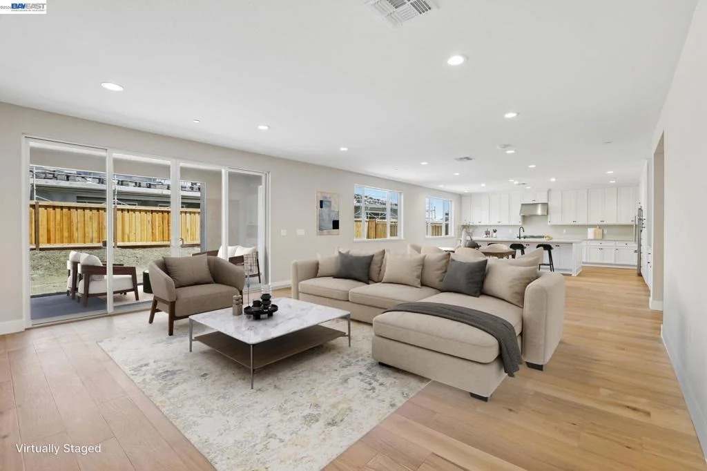Photo of 421 Trellis Way