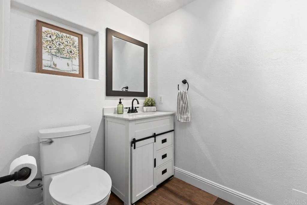 Photo of 4580 Avenida Privado