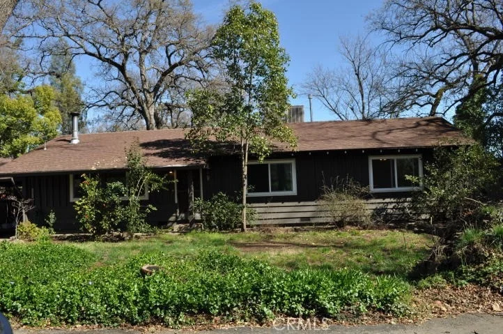 Photo of 5887 Live Oak Lane