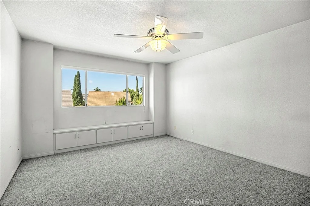 Photo of 5812 Crestview