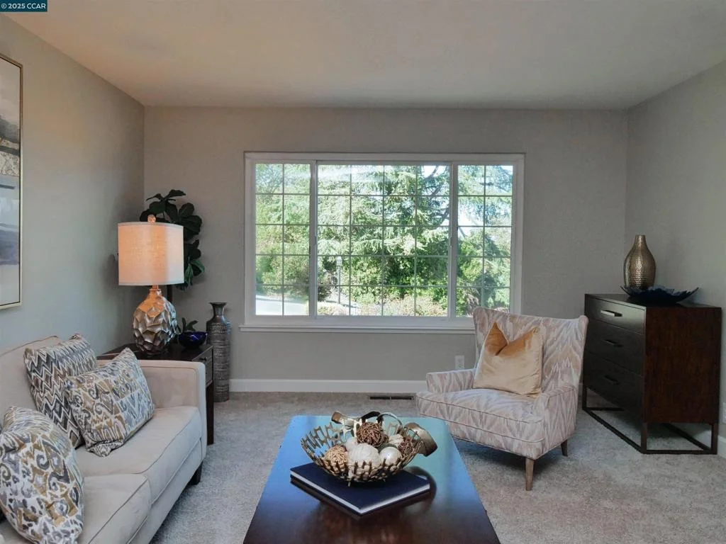 Photo of 4044 Cowell Road