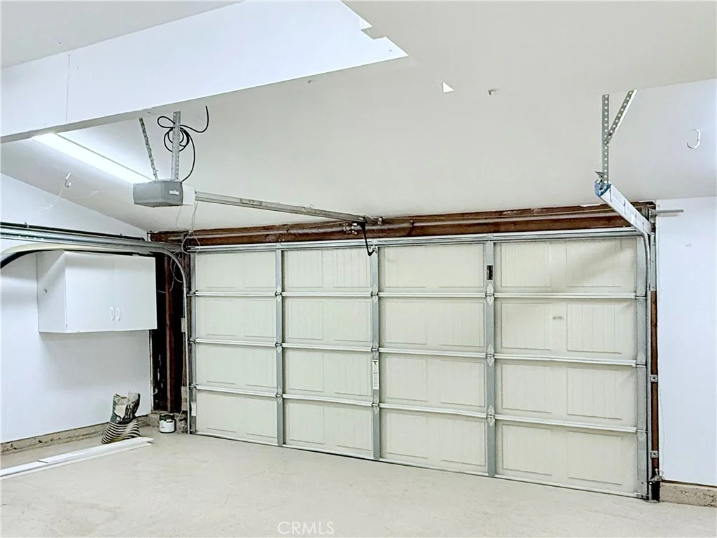 Photo of 1229 Coventry Drive