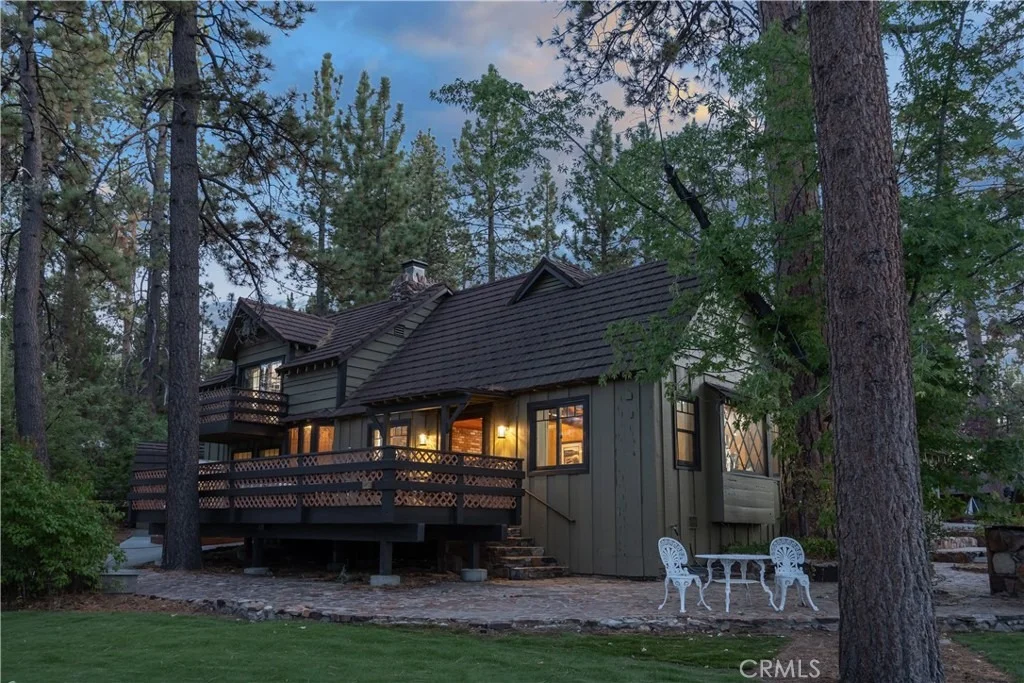 Photo of 40153 Lakeview Drive