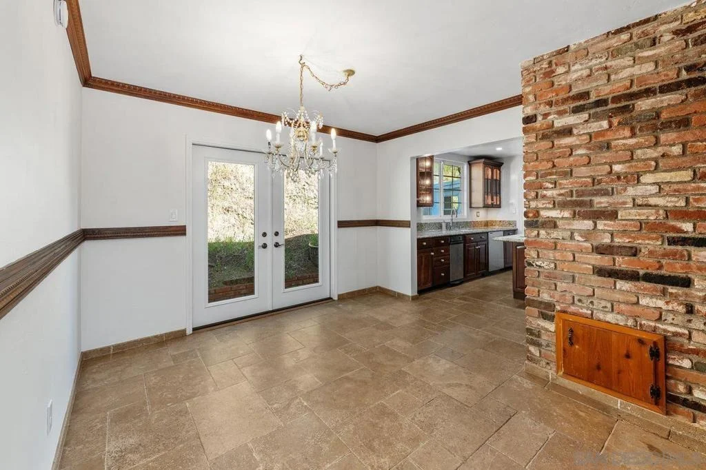 Photo of 4525 Avocado Blvd