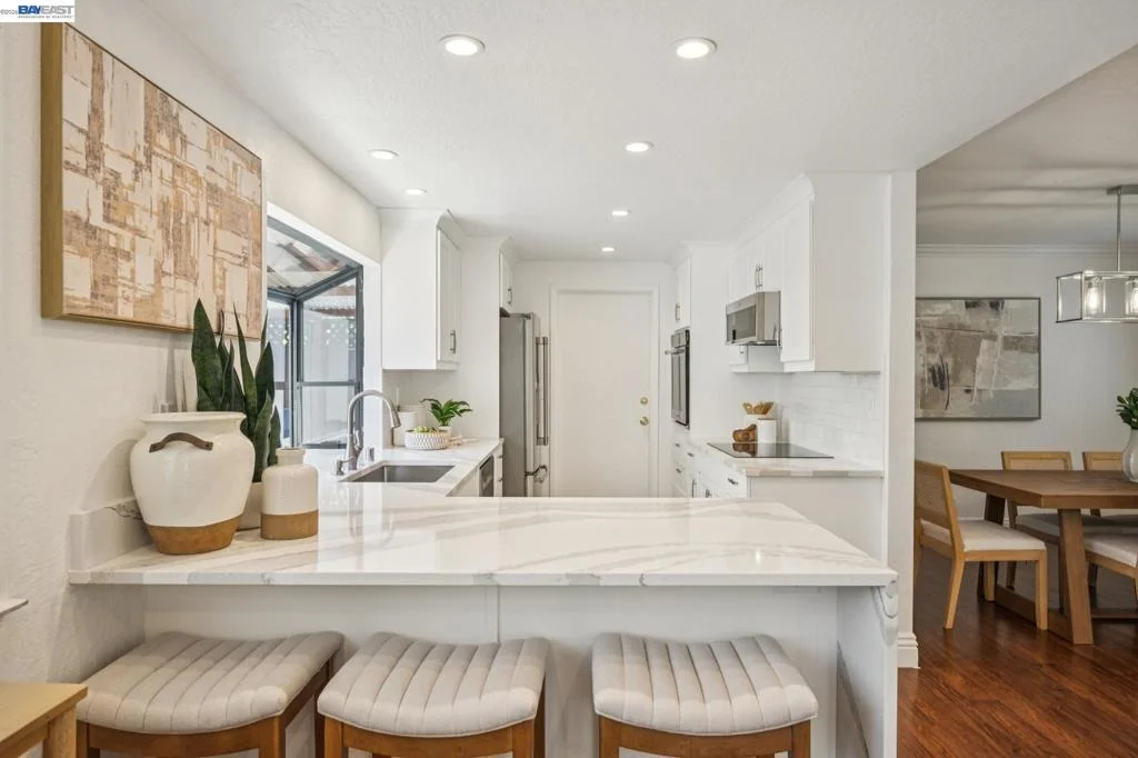 Photo of 238 Delta Pl