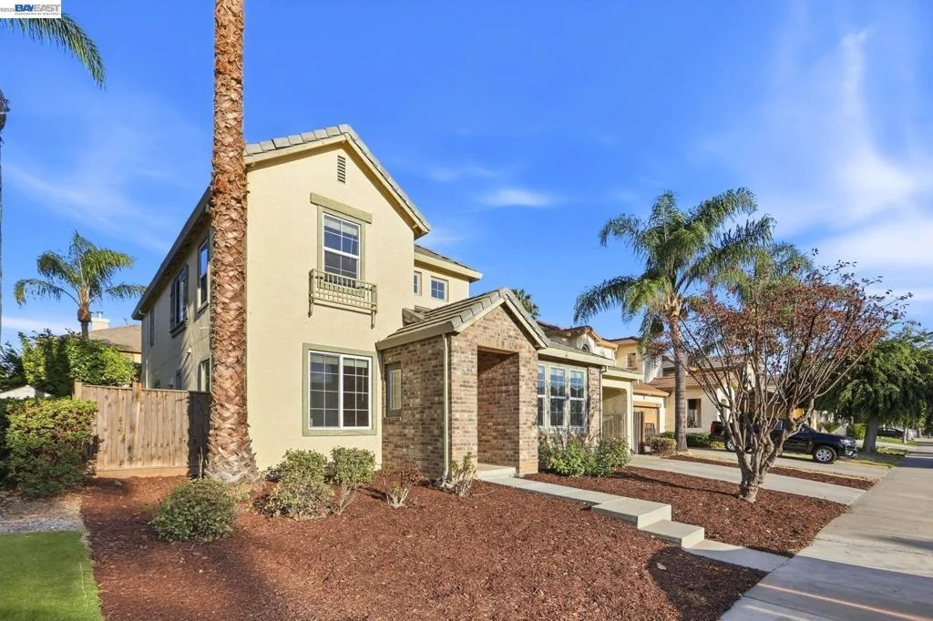 Photo of 565 Presidio Pl