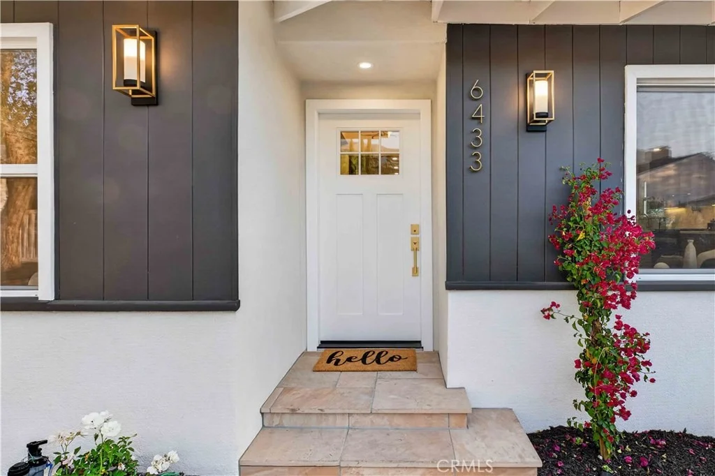 Photo of 6433 Creemore Lane