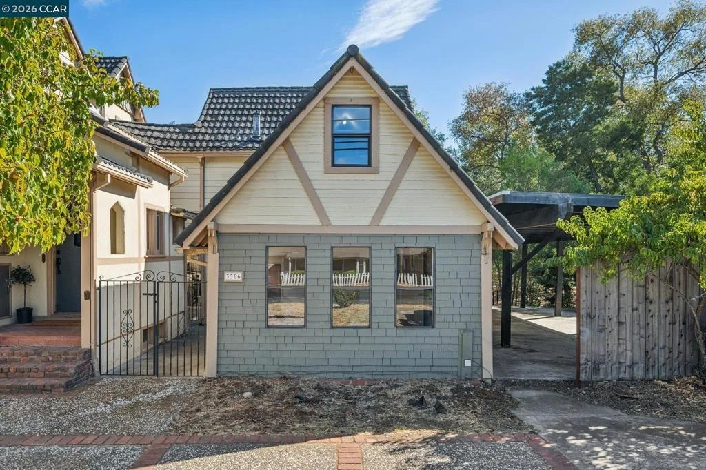 Photo of 3386 Cowell Rd