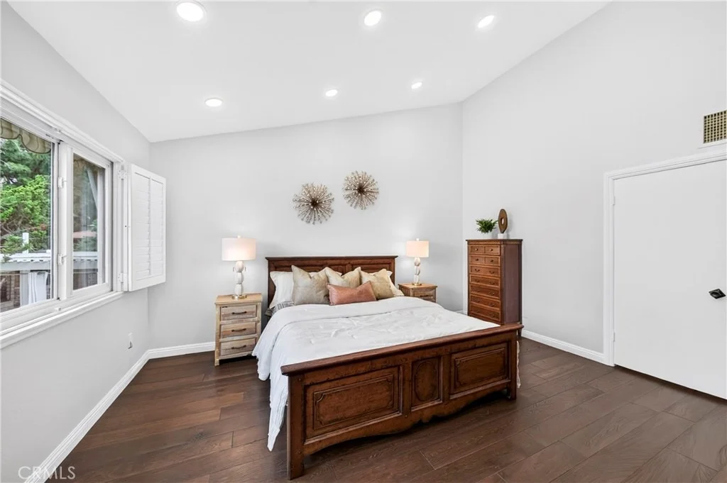 Photo of 2217 Serrano Place