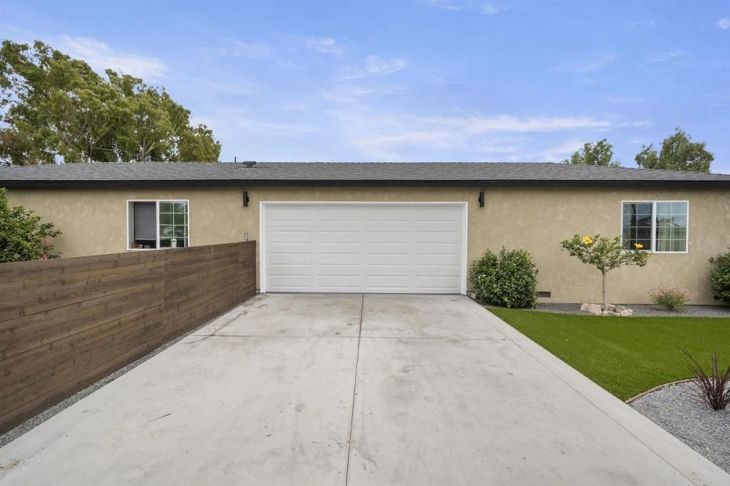 Photo of 155 Walnut Drive