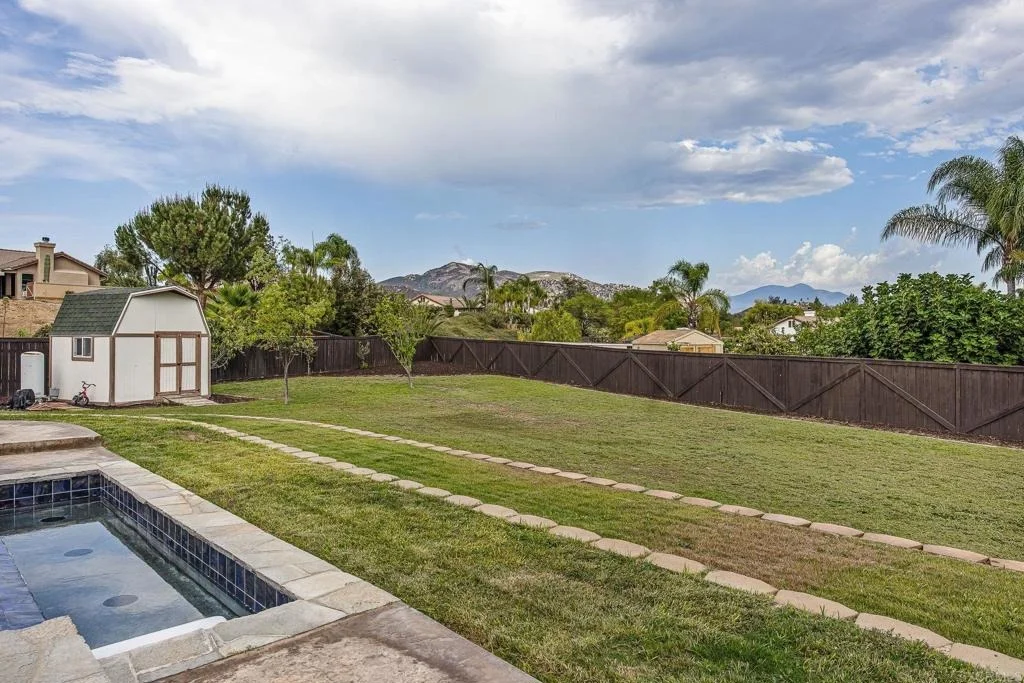 Photo of 23560 Green Glen